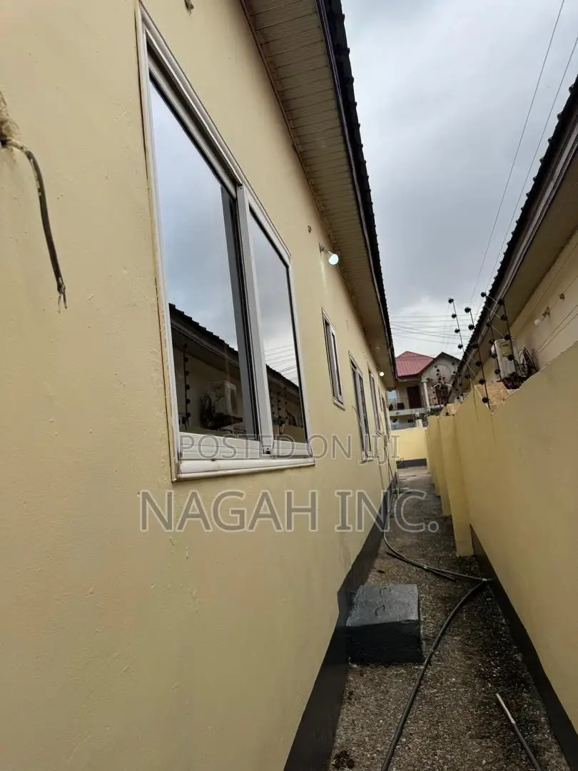 3bdrm House in Kwabenya for rent