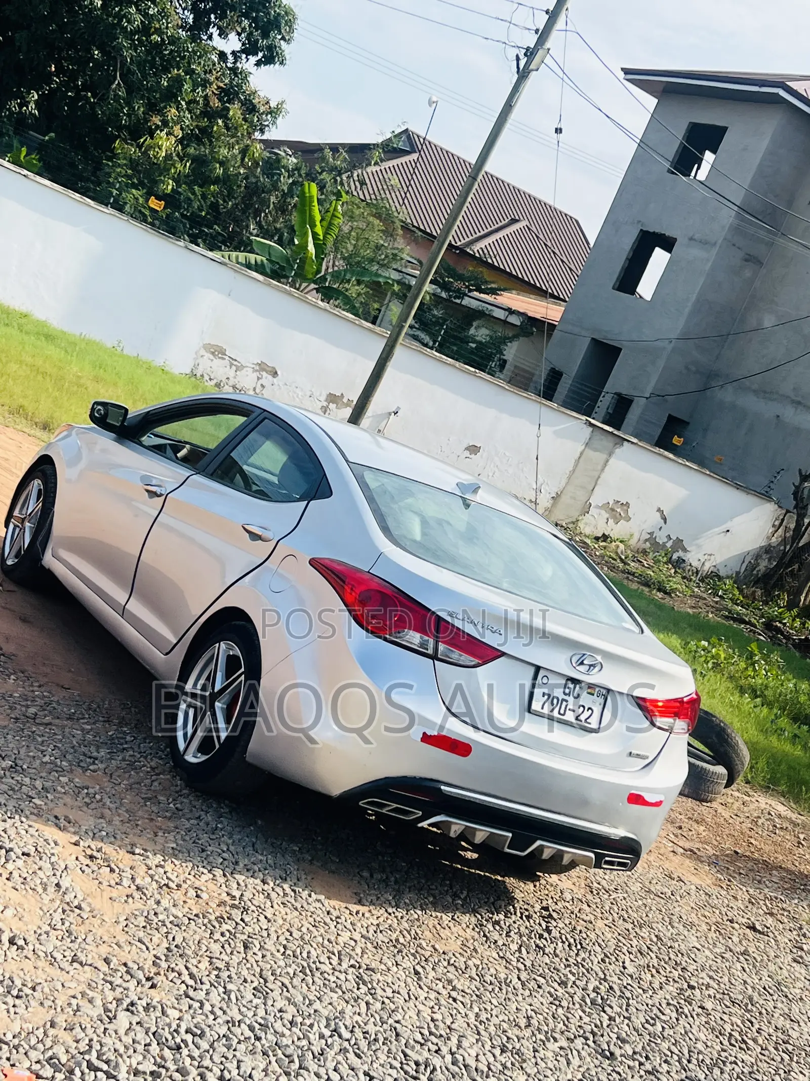 Hyundai Elantra 2012 Silver