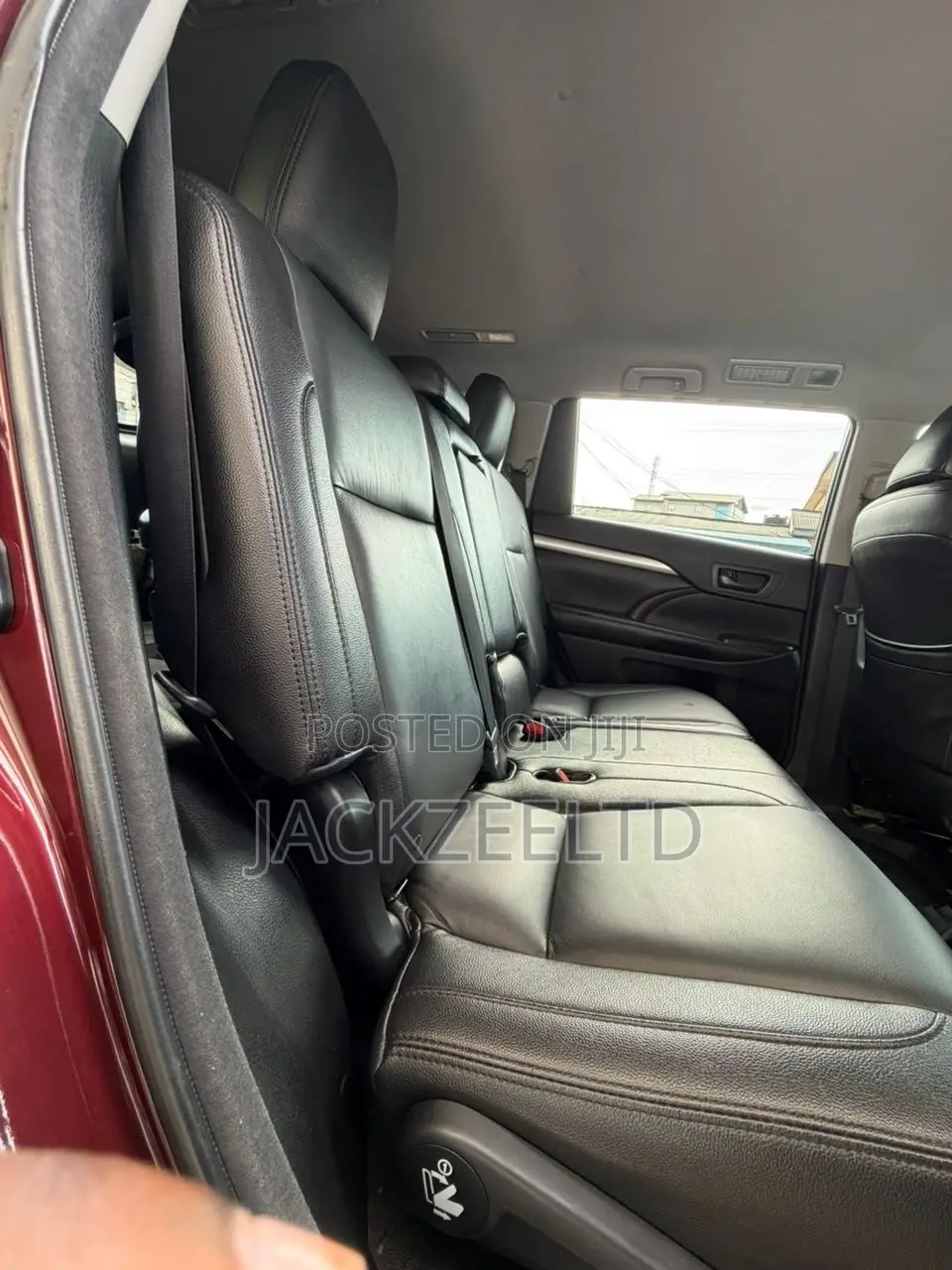Toyota Highlander LE 4x2 (2.7L 4cyl 6A) 2017 Burgundy