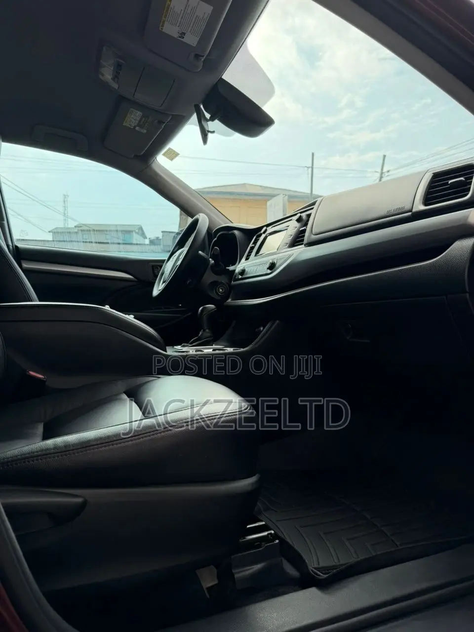 Toyota Highlander LE 4x2 (2.7L 4cyl 6A) 2017 Burgundy