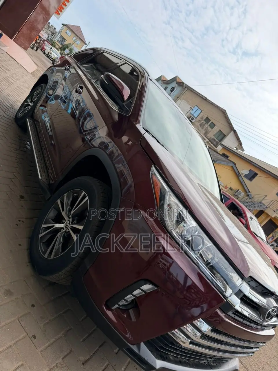 Toyota Highlander LE 4x2 (2.7L 4cyl 6A) 2017 Burgundy