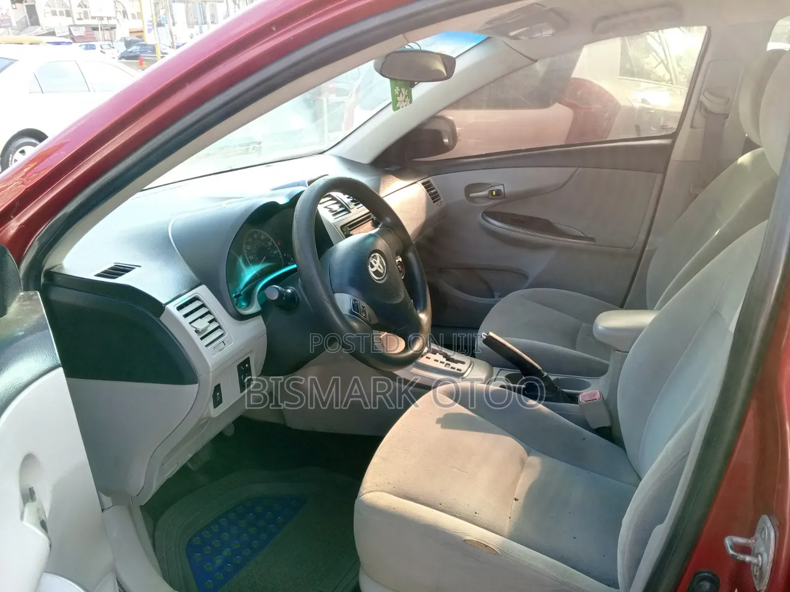 Toyota Corolla 2013 Red