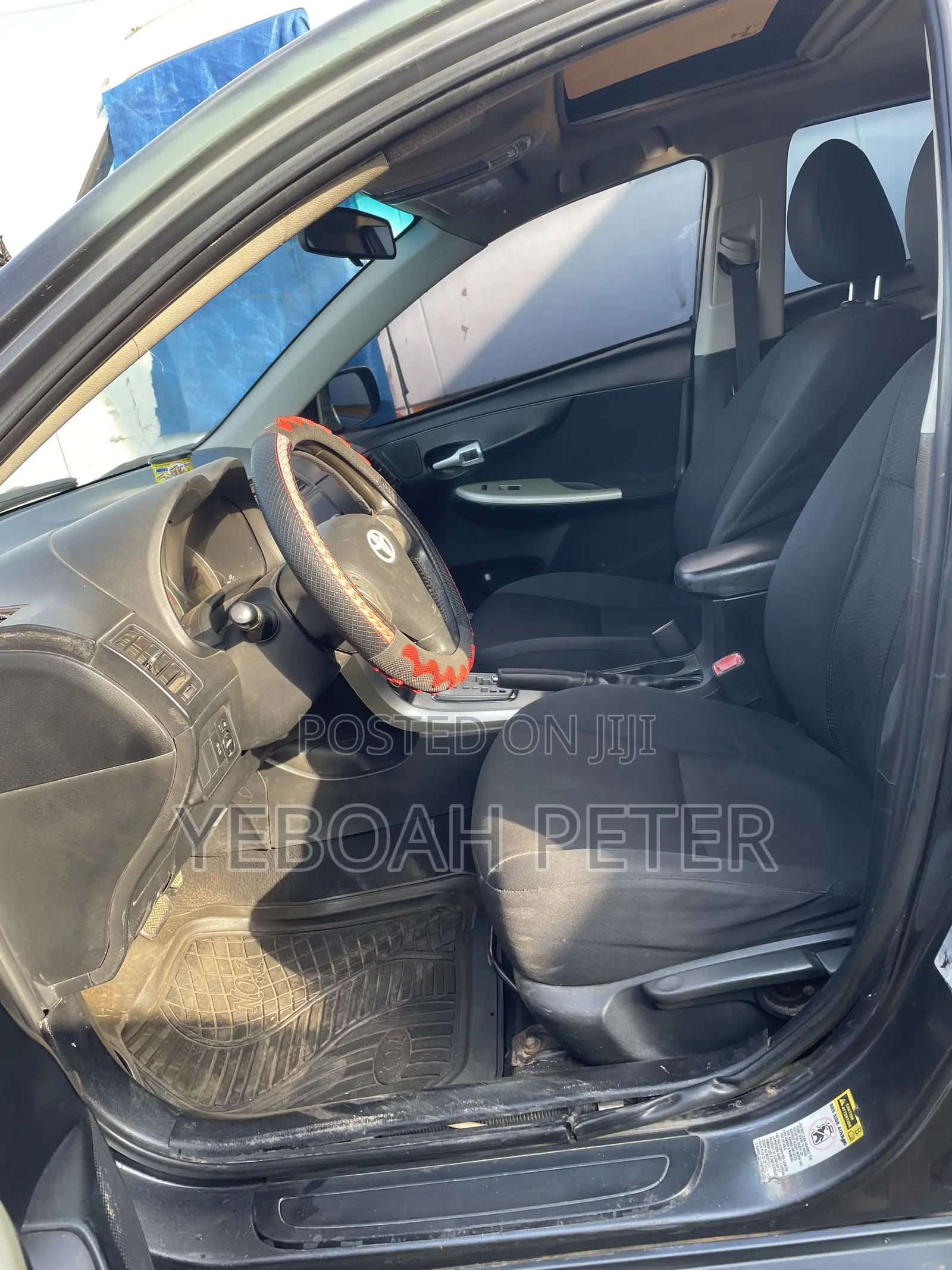 Toyota Corolla 2011 Gray