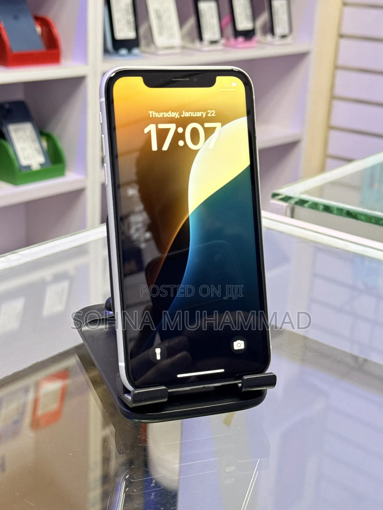 Apple iPhone XR 128 GB White