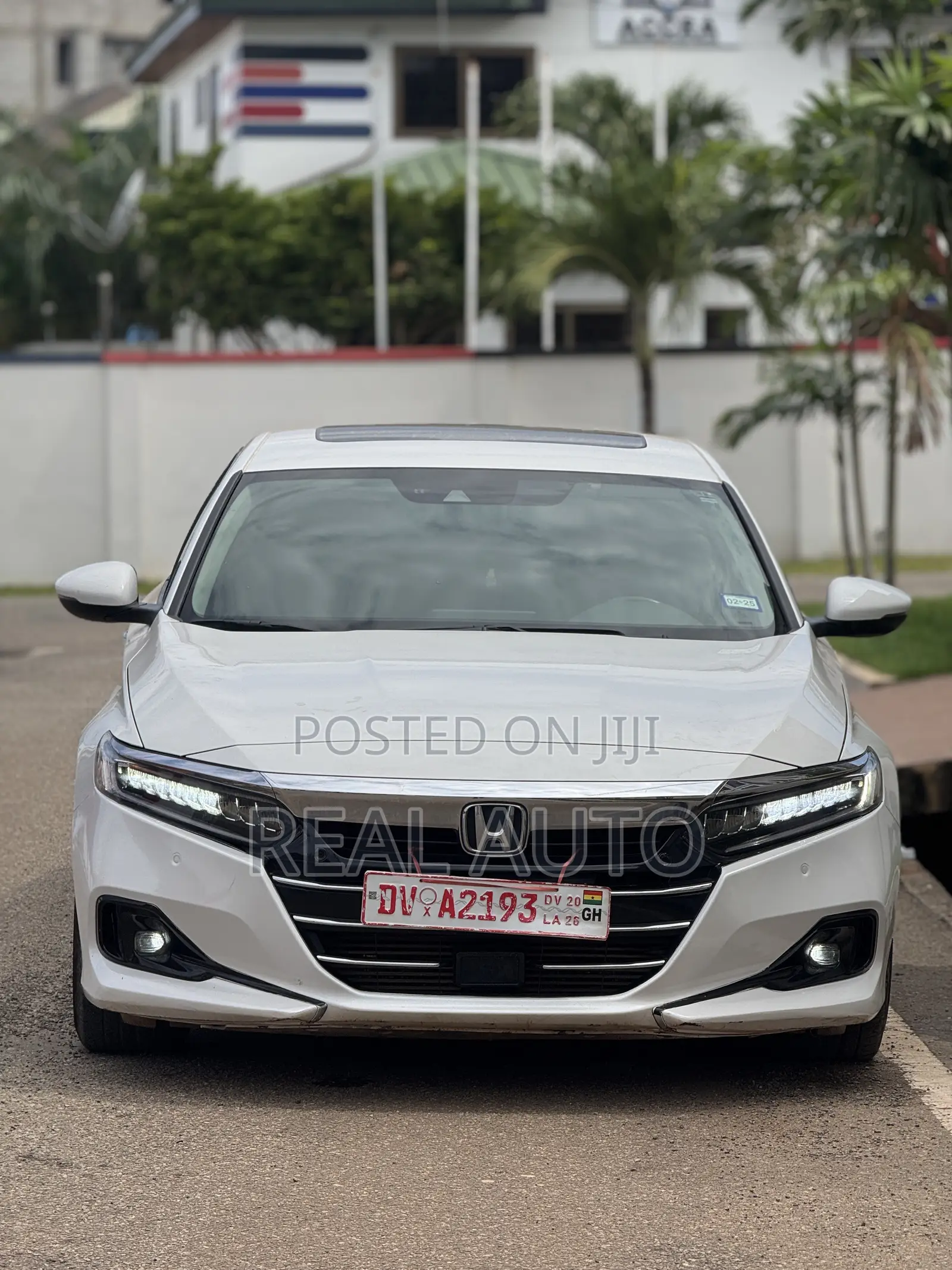 Honda Accord Touring 2.0T 2021 White
