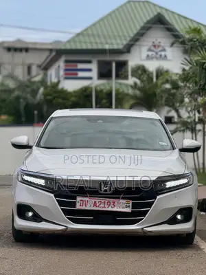 Honda Accord Touring 2.0T 2021 White