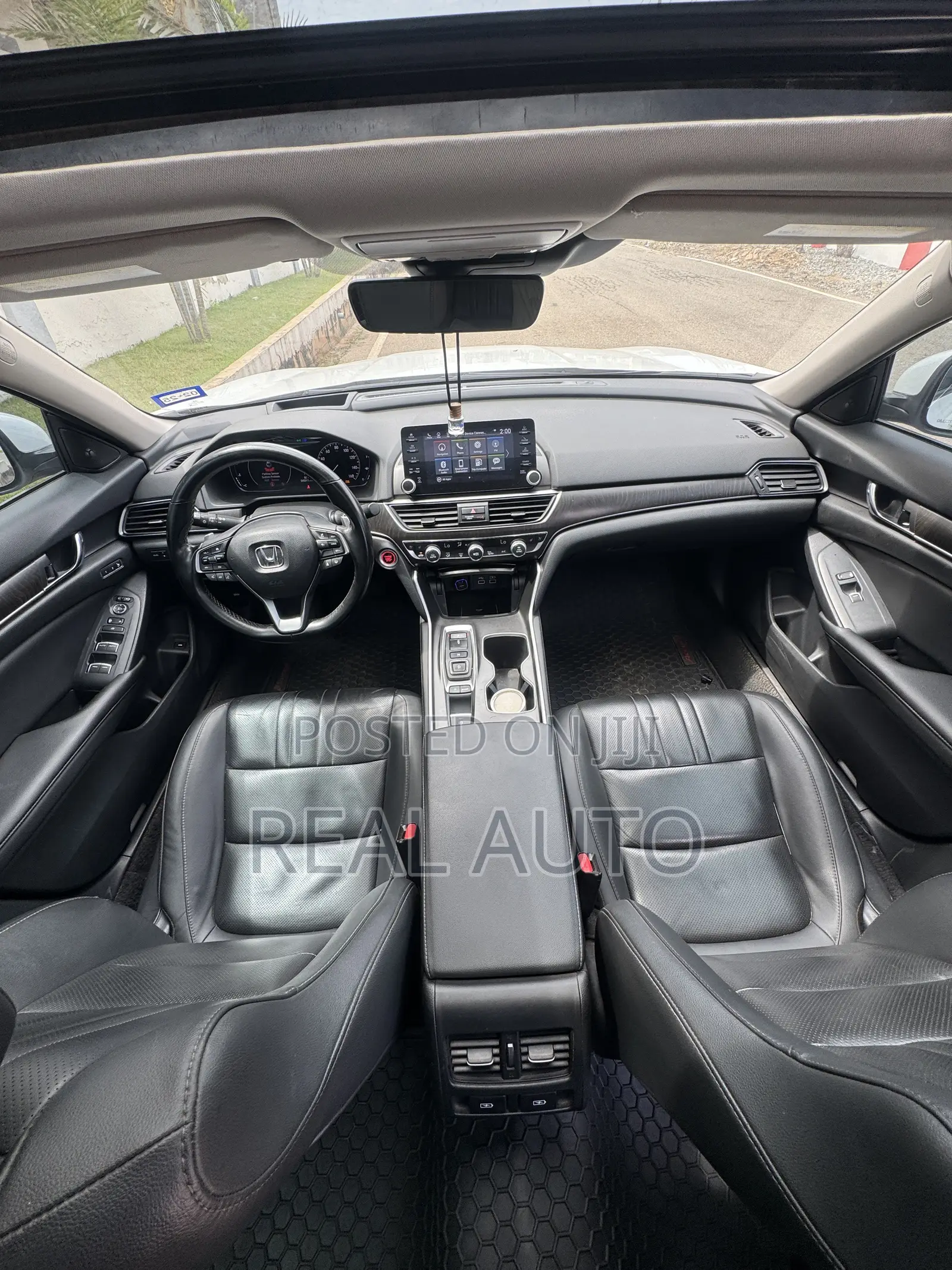 Honda Accord Touring 2.0T 2021 White