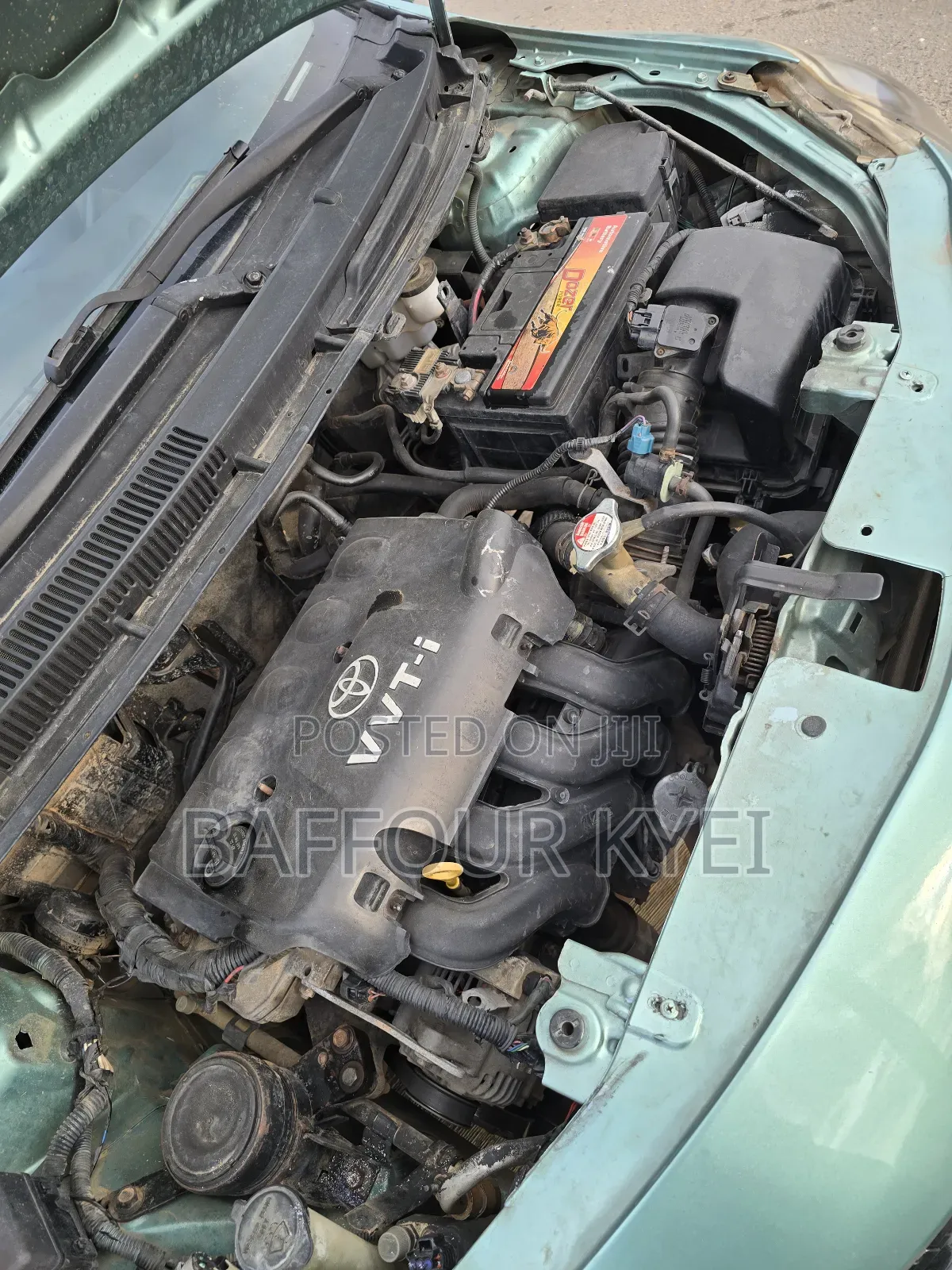 Toyota Yaris Base Sedan 4dr 2010 Green
