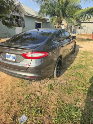 Ford Fusion SE AWD 2016 Gray