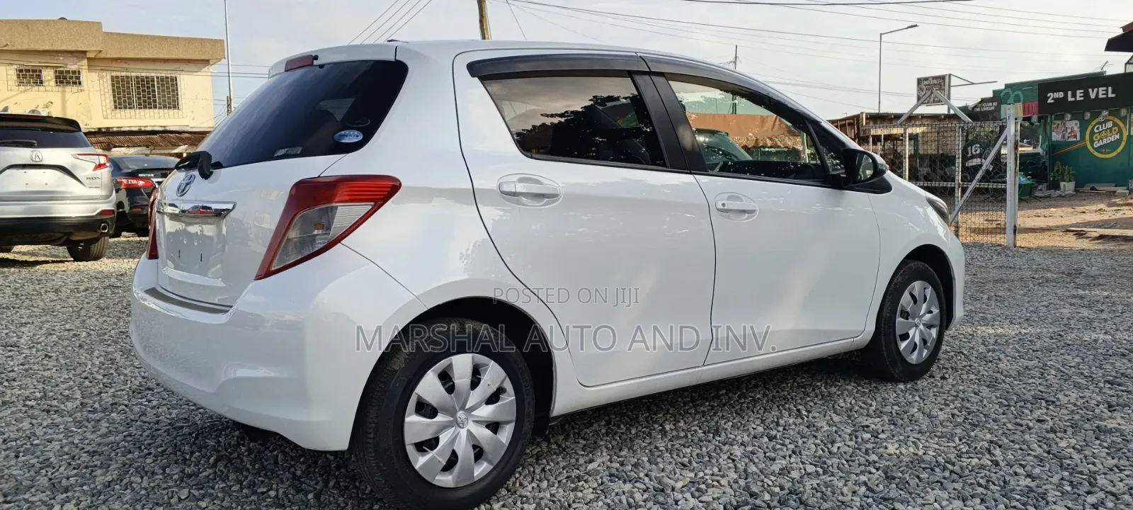 Toyota Vitz 2012 White