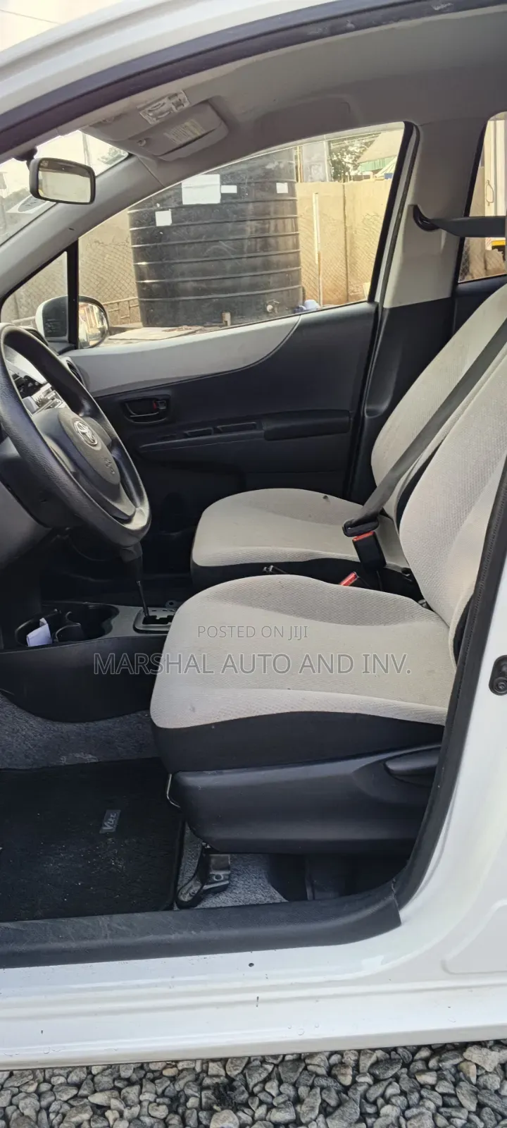 Toyota Vitz 2012 White
