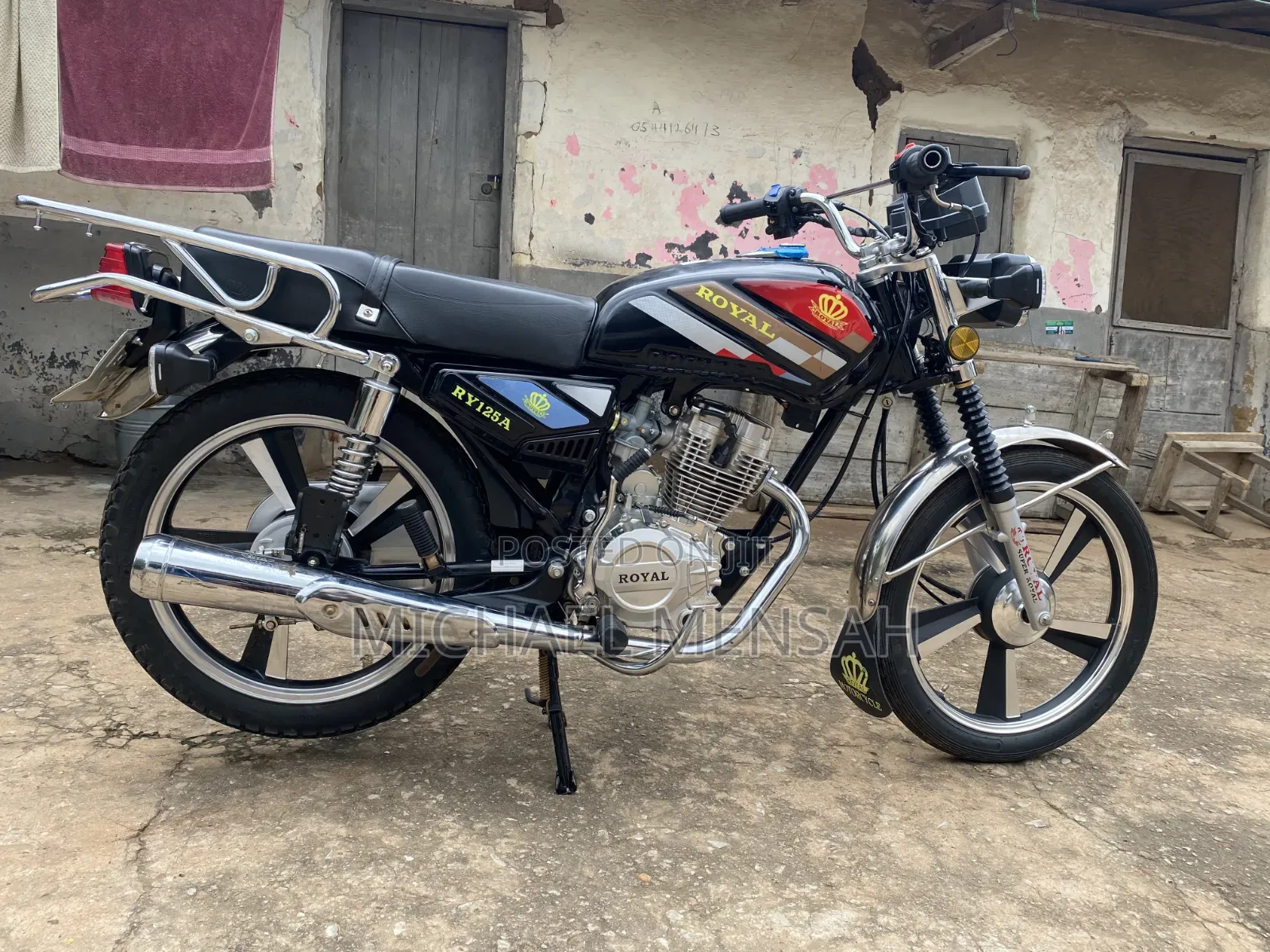 New Royal RY125 2026 Black