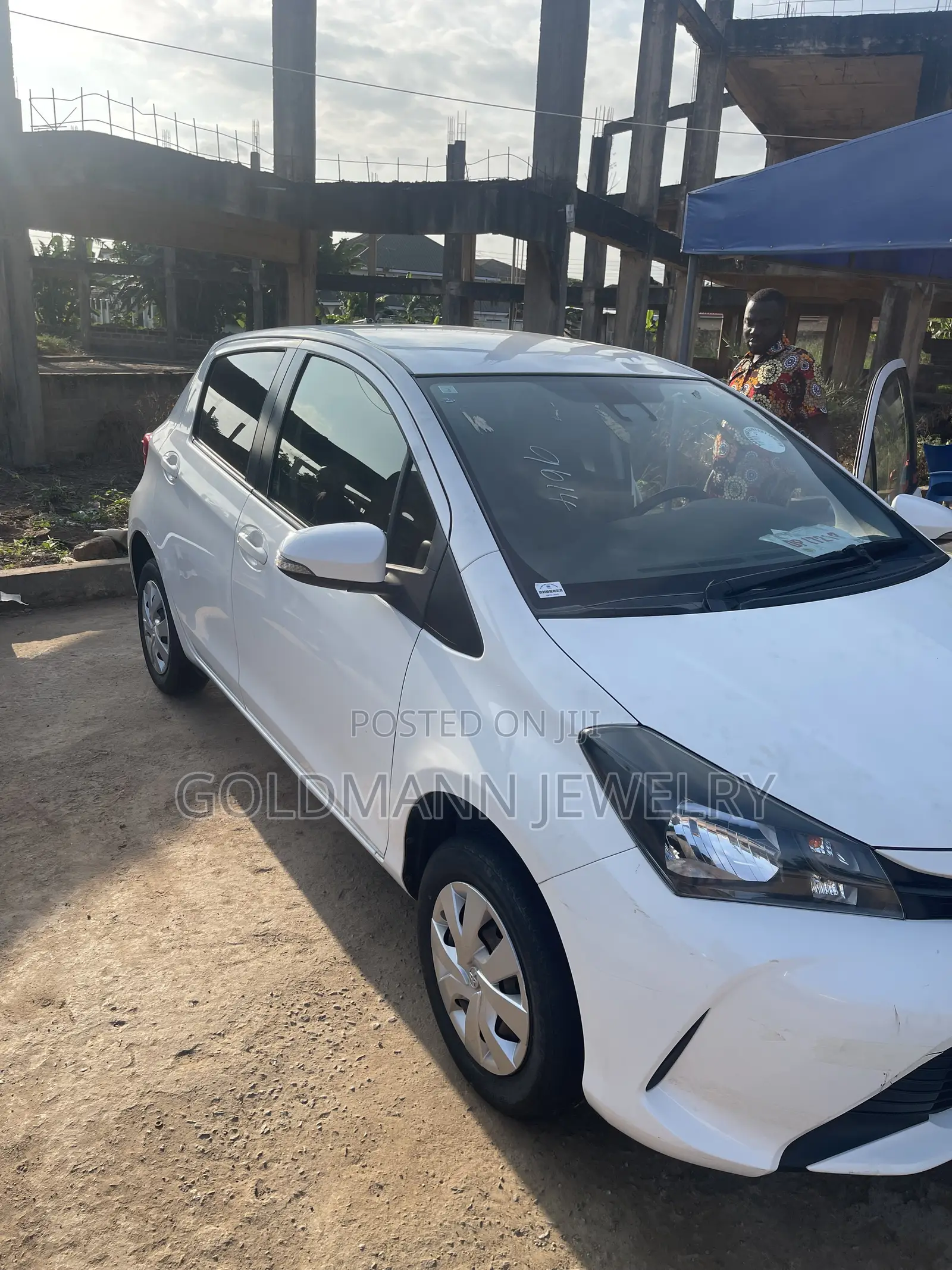 Toyota Vitz 1.3 AWD 5dr 2016 White