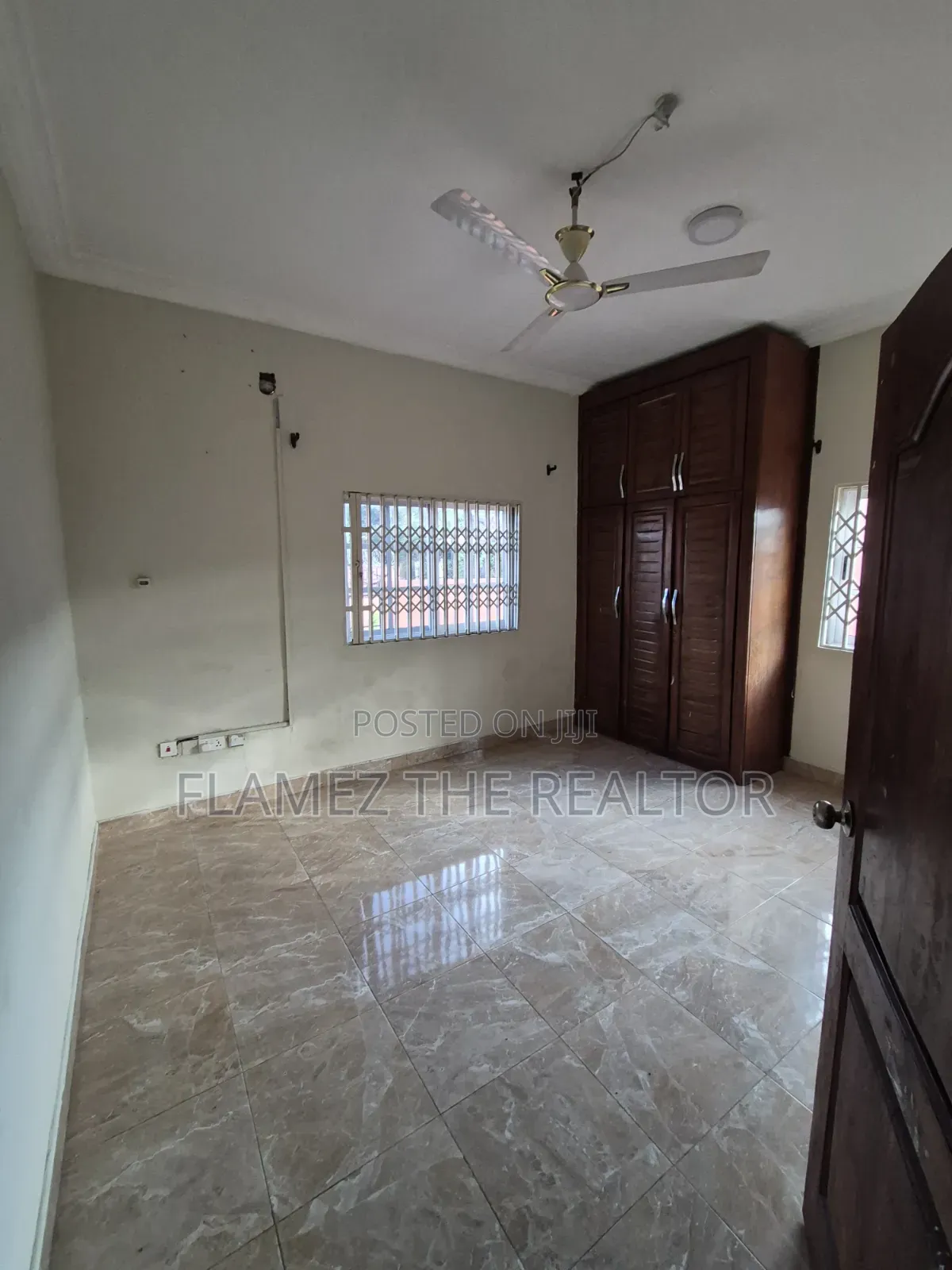 3bdrm Apartment in Satellite, Amasaman for rent