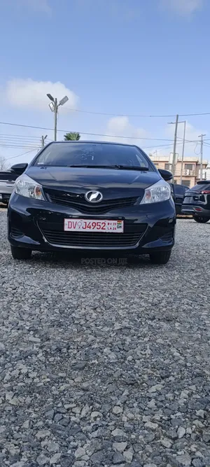 Toyota Vitz 2013 Black