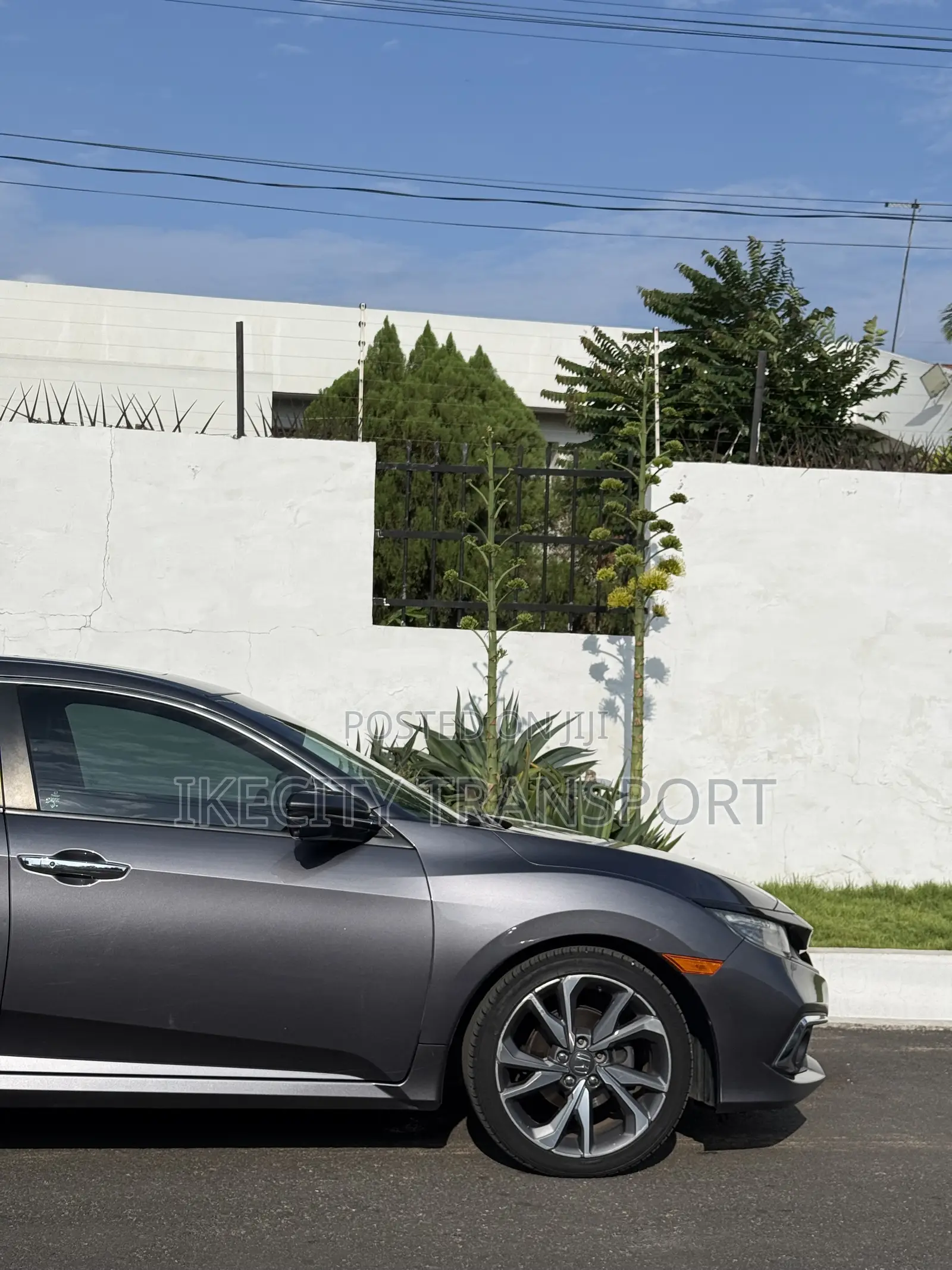 Honda Civic Touring Sedan 2019 Gray