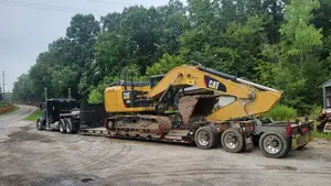 24/7 Excavator / Heavy Equipment Haulage – Tema Harbour to Accra