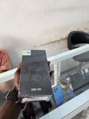New Samsung Galaxy S20+ 5G 128 GB Black