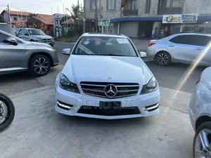 Mercedes-Benz C300 2014 White