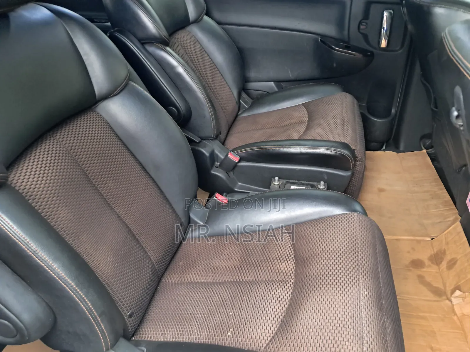 Nissan Elgrand 2013 White