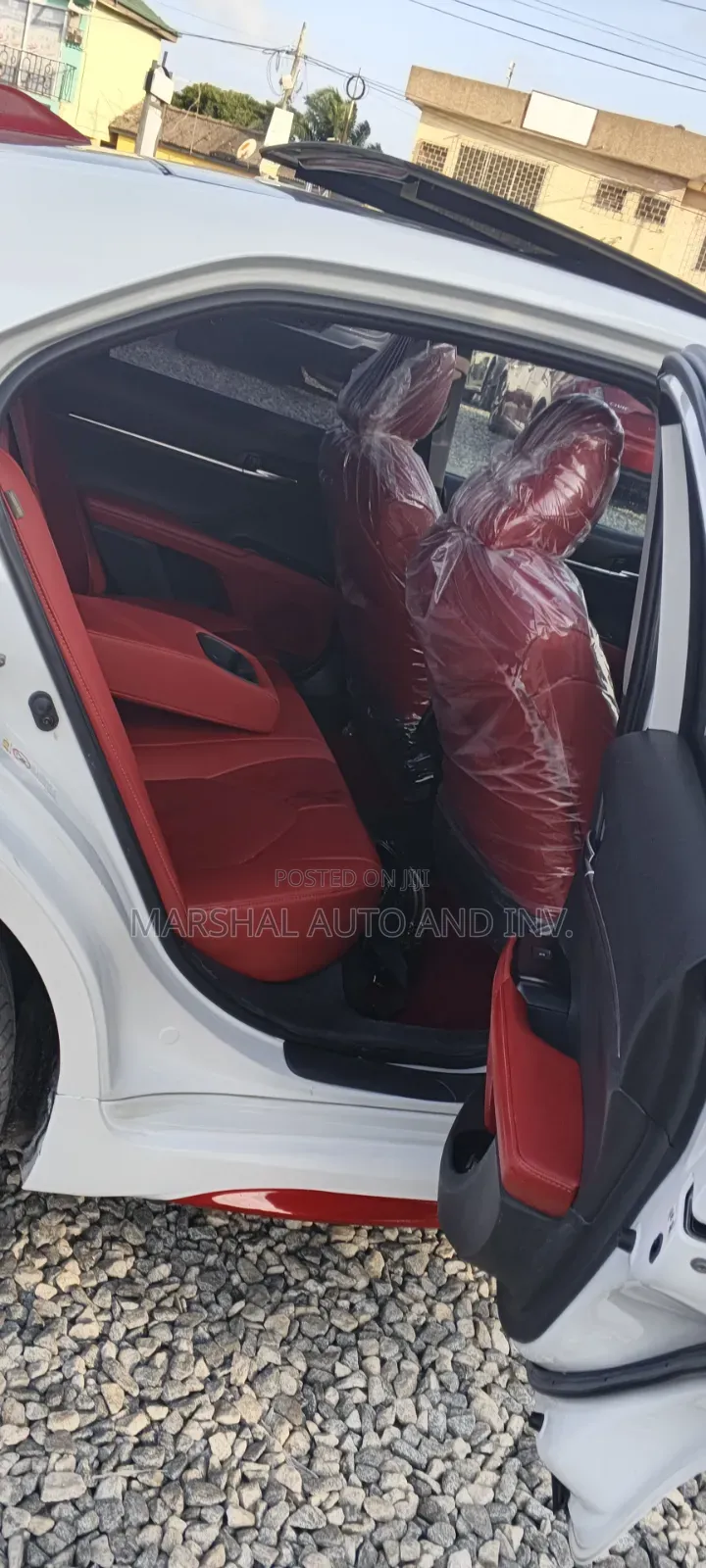 Toyota Camry 2019 White