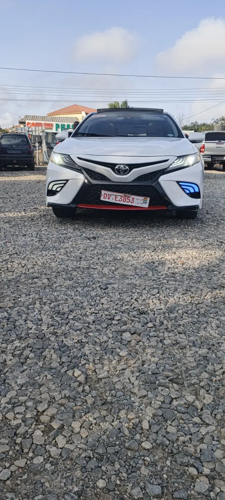 Toyota Camry 2019 White