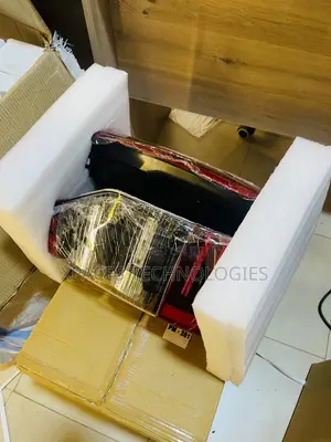 Mitsubishi L200 Tail Light PAIR 2016,2017,2018,2019,2020,2021,2022