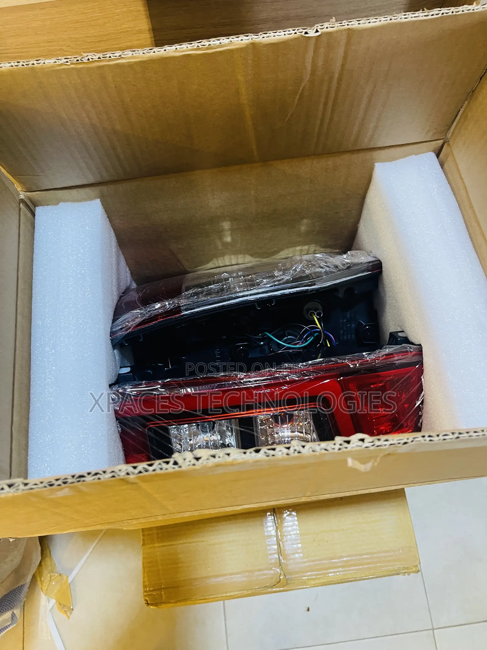 Mitsubishi L200 Tail Light PAIR 2016,2017,2018,2019,2020,2021,2022
