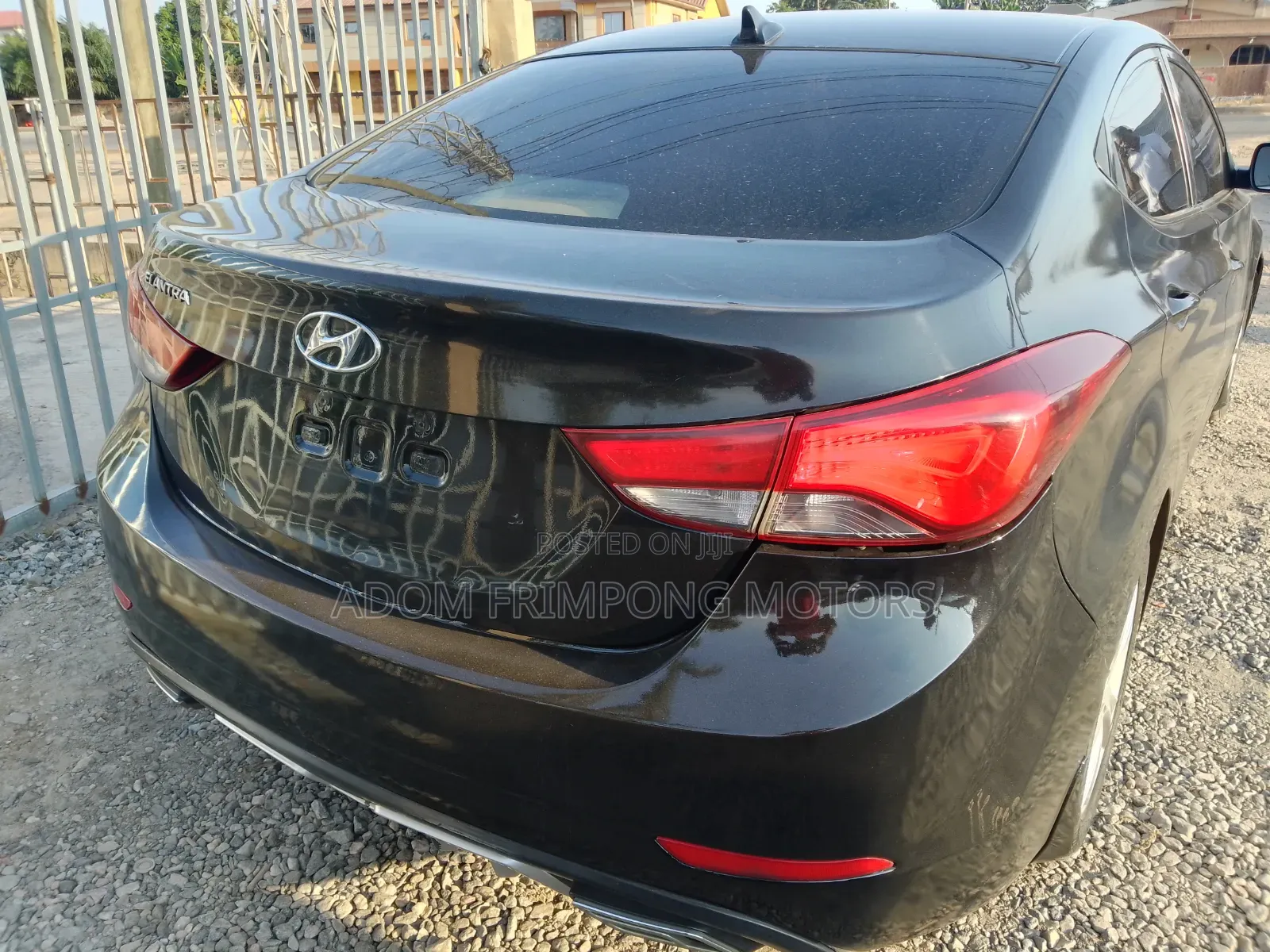 Hyundai Elantra 2016 Black