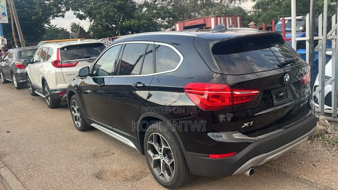 BMW X1 xDrive28i AWD 2018 Black