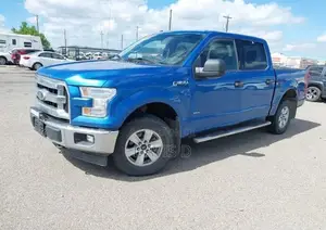 Ford F-150 Lariat 4x2 SuperCrew Cab Styleside 6.5 ft. box 157 in. WB