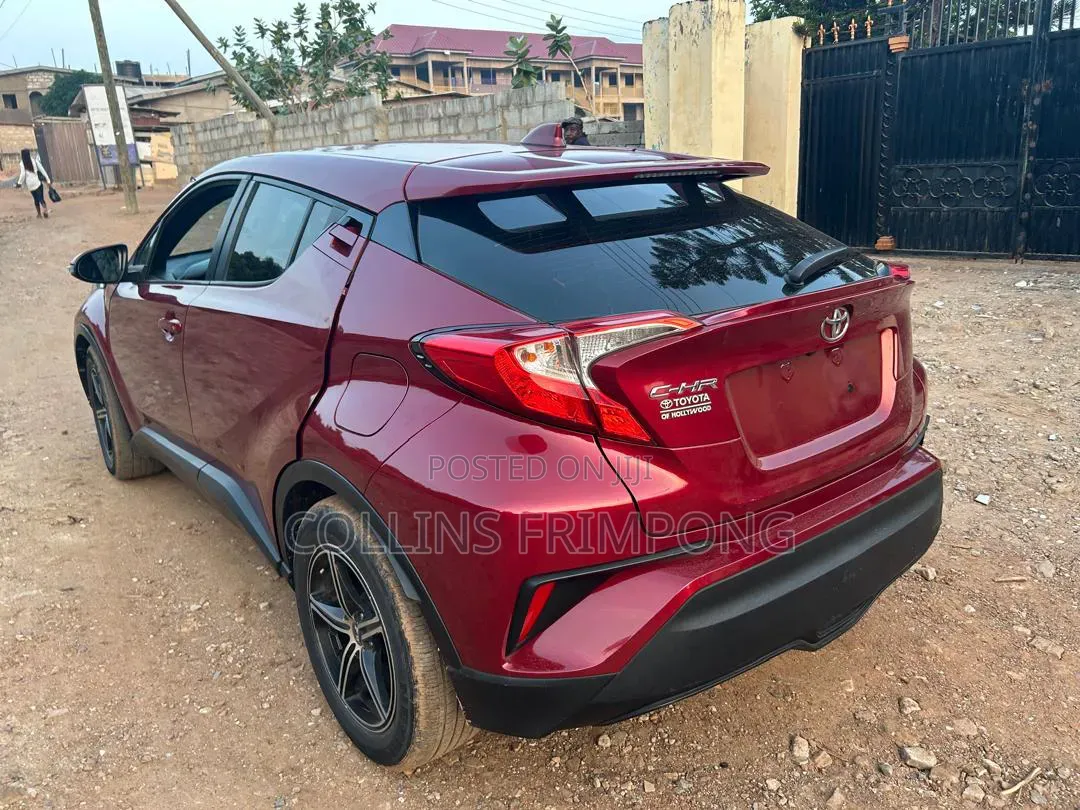 Toyota C-HR 2018 Red