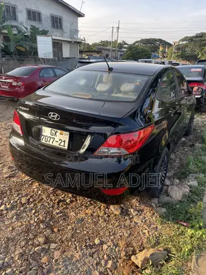 Hyundai Accent 2012 Black