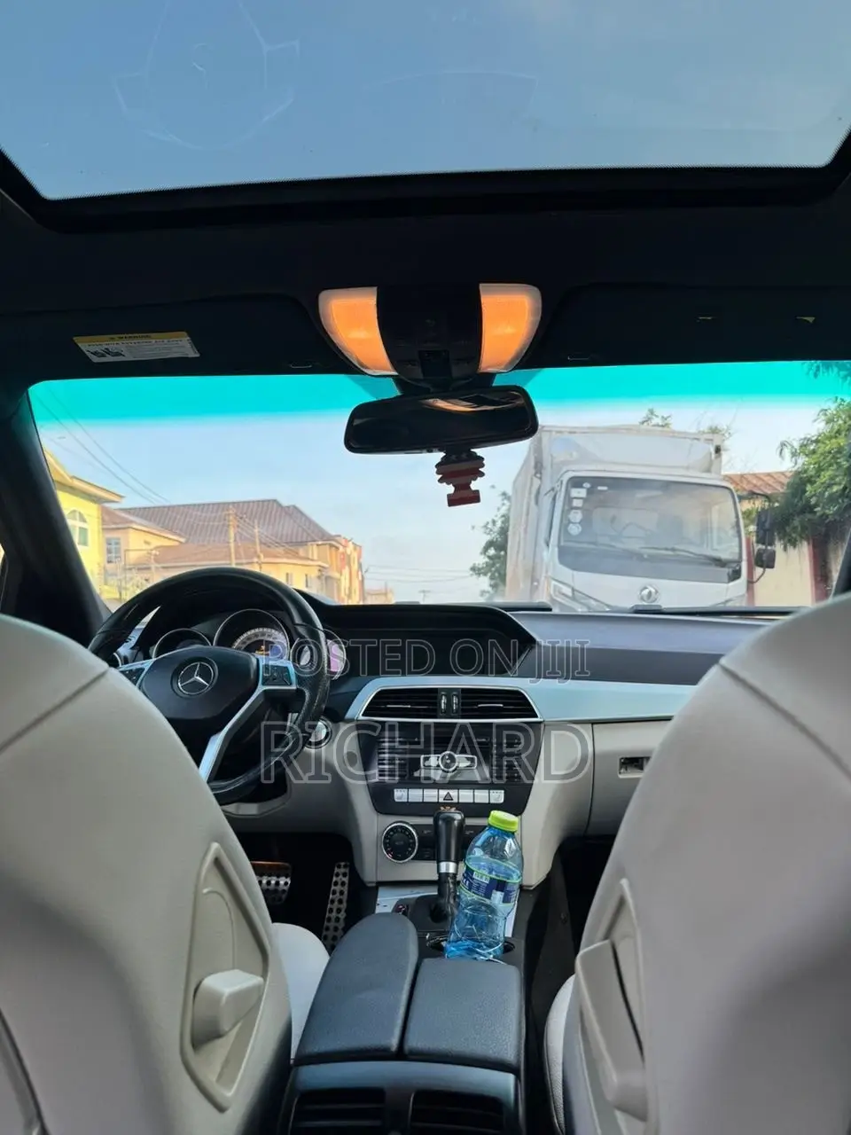 Mercedes-Benz C250 2014 Blue