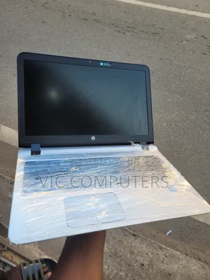 Laptop HP ProBook 450 G3 8GB Intel Core i5 SSHD+SSD 500GB