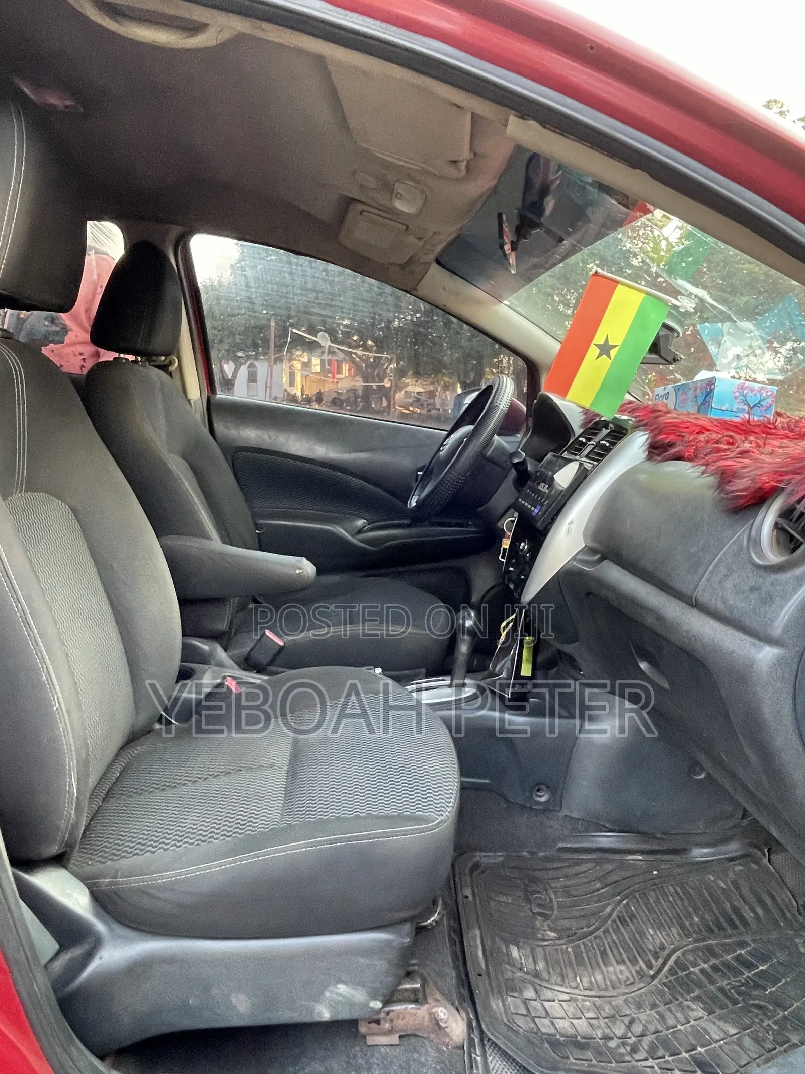 Nissan Versa 2014 Red