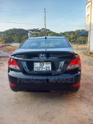 Hyundai Accent SE 2011 Black