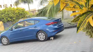Hyundai Elantra SE 2018 Blue
