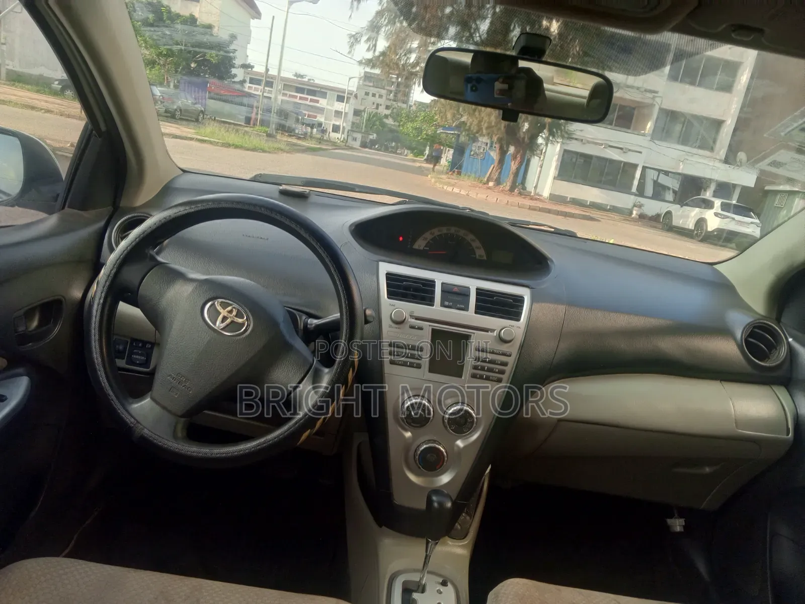 Toyota Belta 2010 White