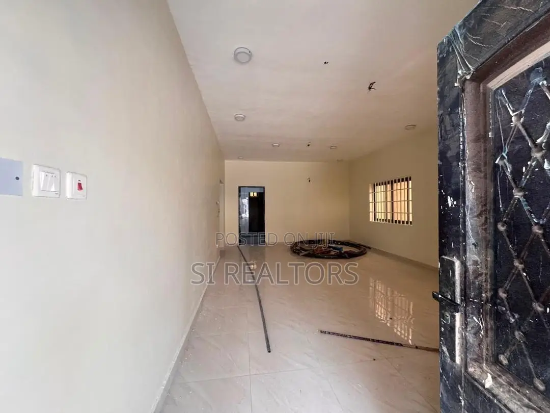 2bdrm Apartment in Lashibi for rent