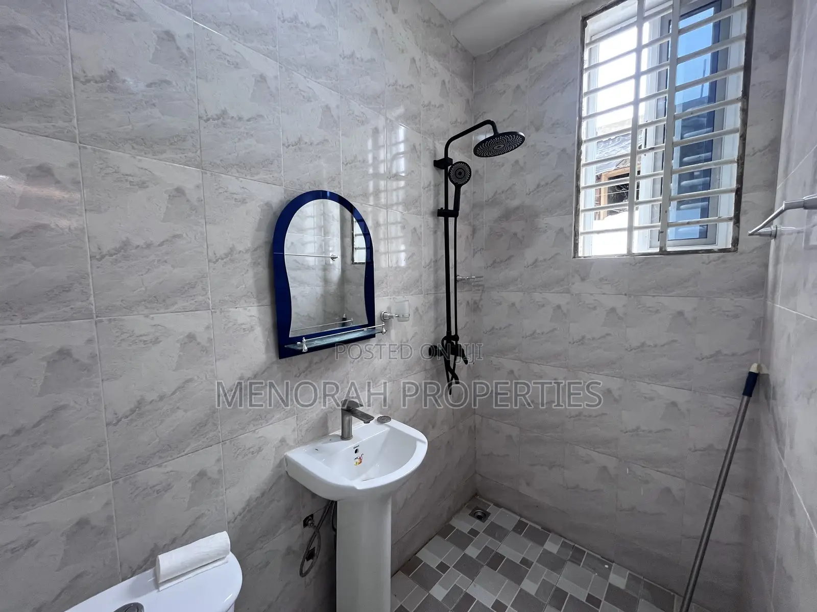 3bdrm Apartment in Adenta Amrahia for rent