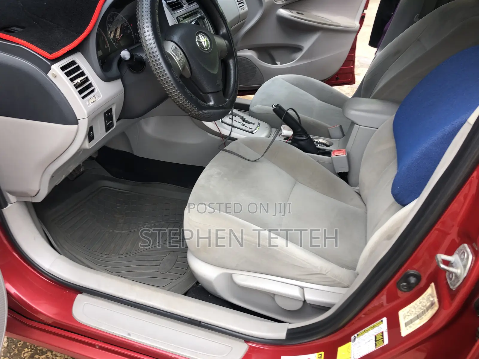 Toyota Corolla LE 4dr Sedan (1.8L 4cyl 4A) 2013 Red