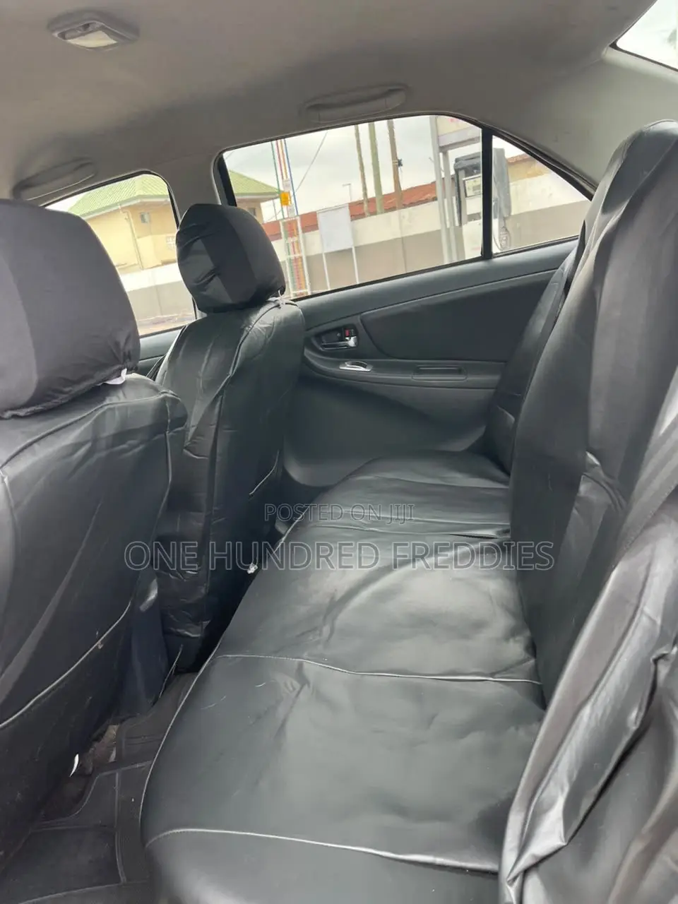 Hyundai I10 2010 Gold