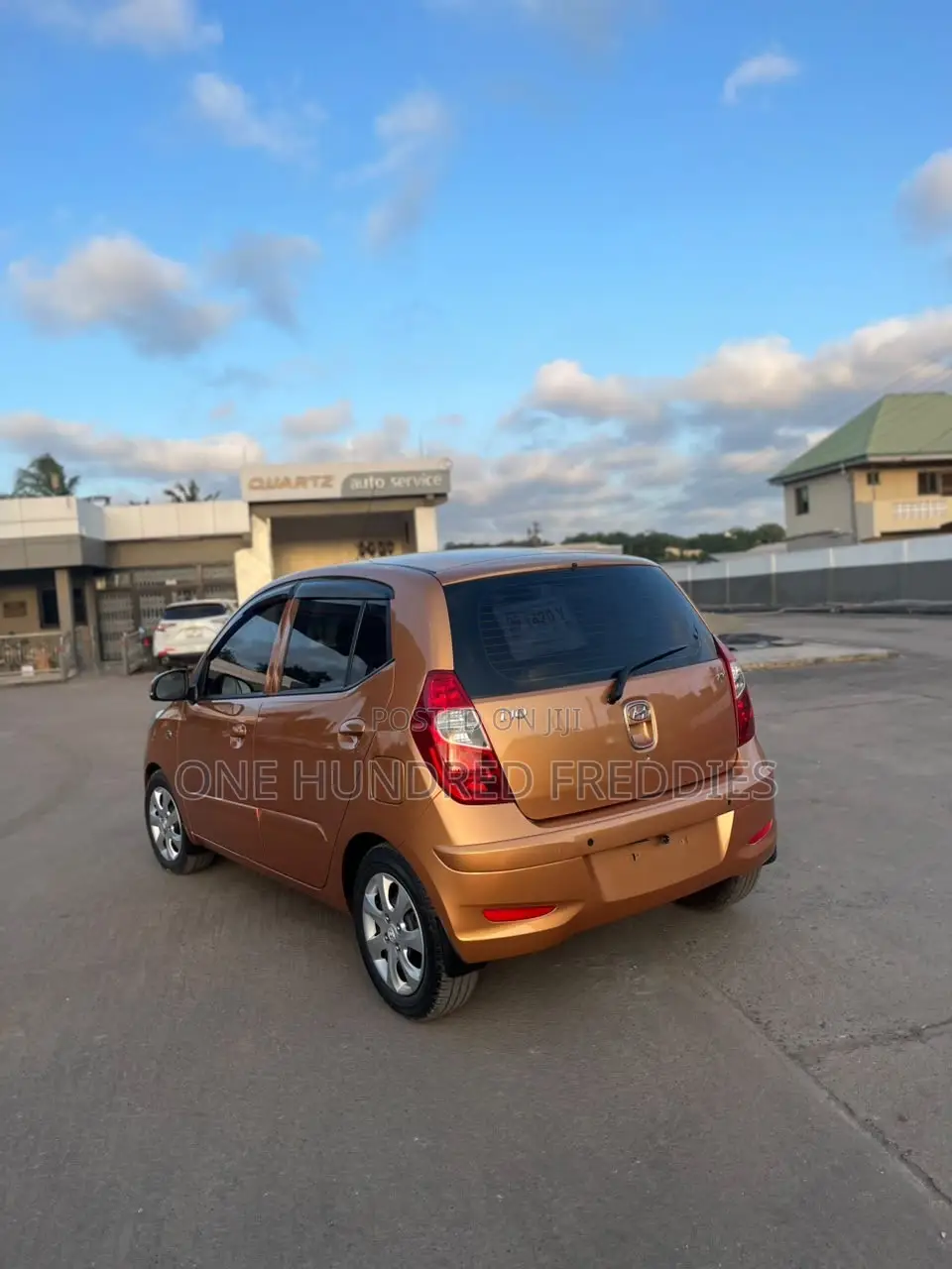 Hyundai I10 2010 Gold
