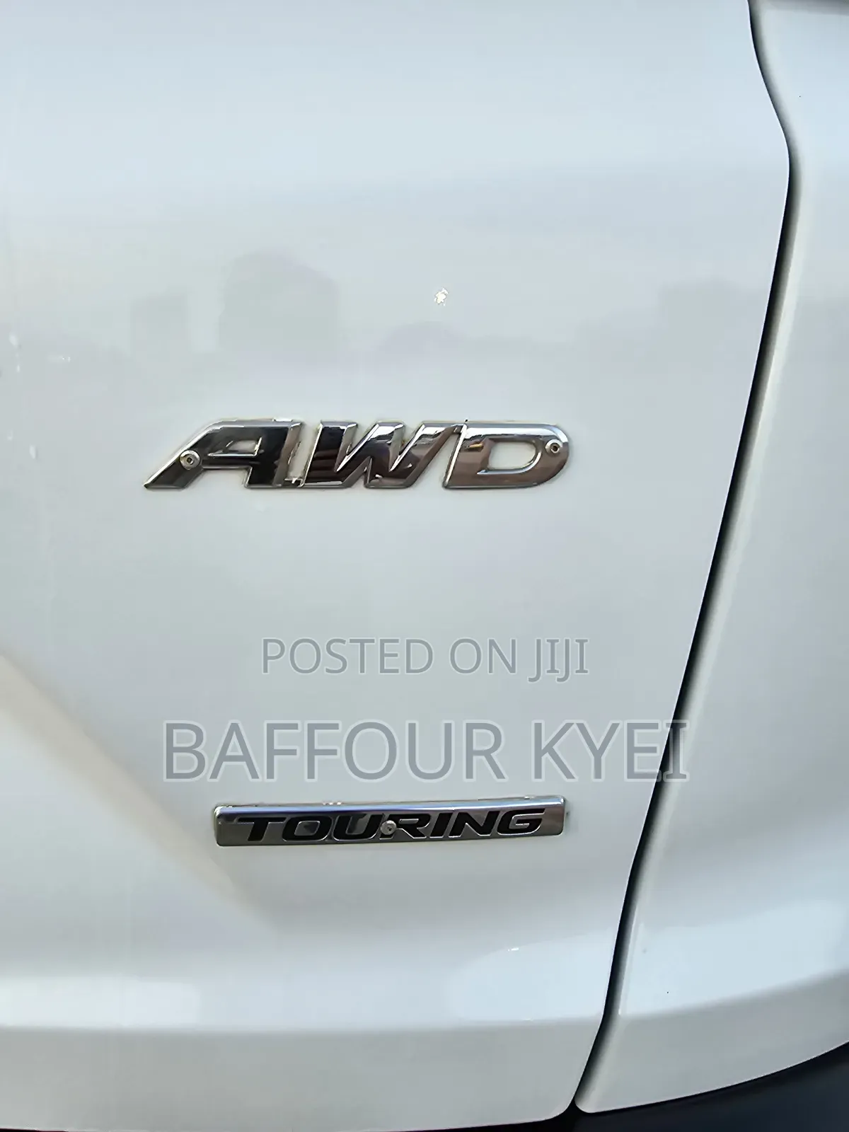 Honda CR-V Touring FWD 2019 White