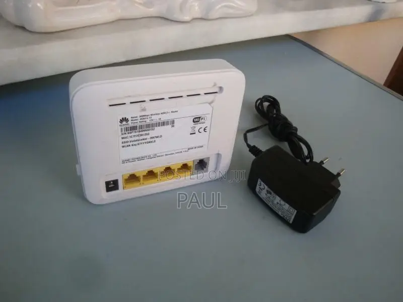 Huawei HG531 Wireless Router + Powerbank