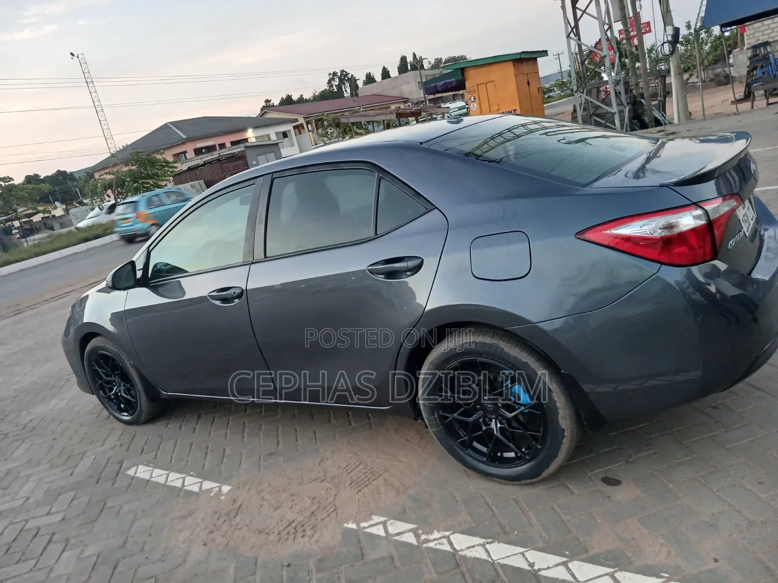 Toyota Corolla 2016 Gray