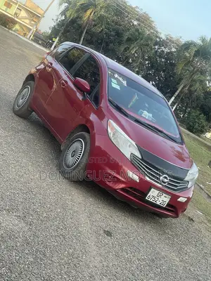 Nissan Versa 2014 Red