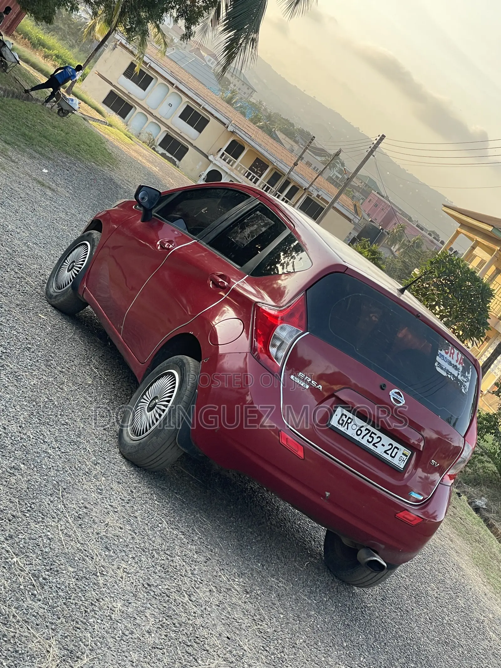 Nissan Versa 2014 Red