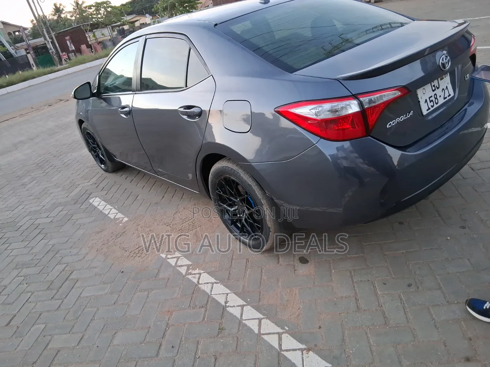 Toyota Corolla 2016 Gray